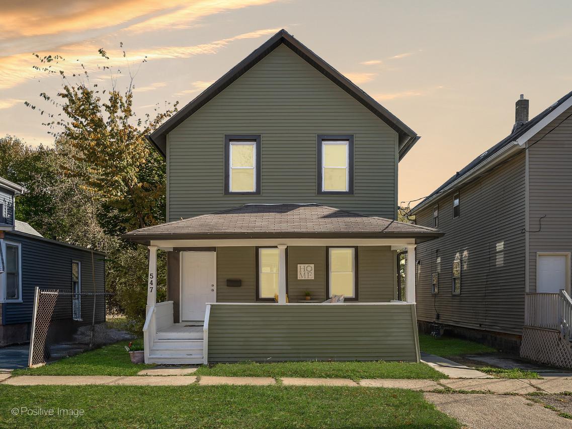 547 S Martin Luther King Jr Ave., Waukegan, IL 60085