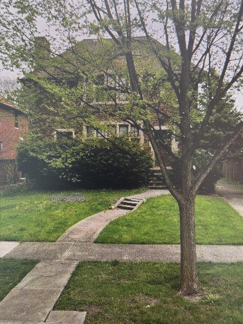 1130 N Grove Ave., Oak Park, IL 60302