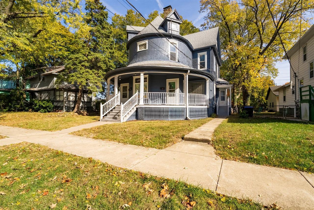 905 Elder St., Bloomington, IL 61701