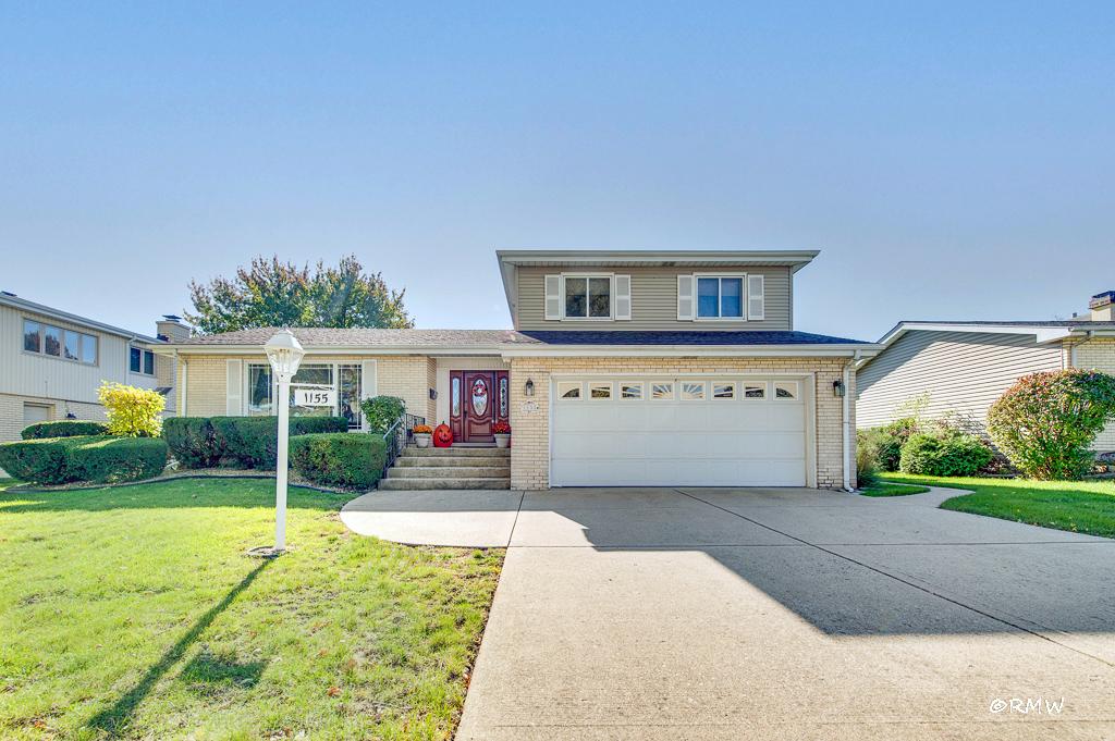 1155 W Westwood Tr., Addison, IL 60101