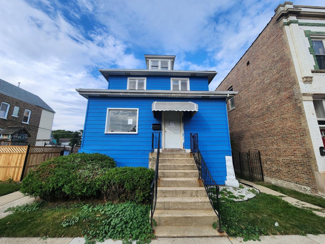 2632 Ridgeland Ave., Berwyn, IL 60402