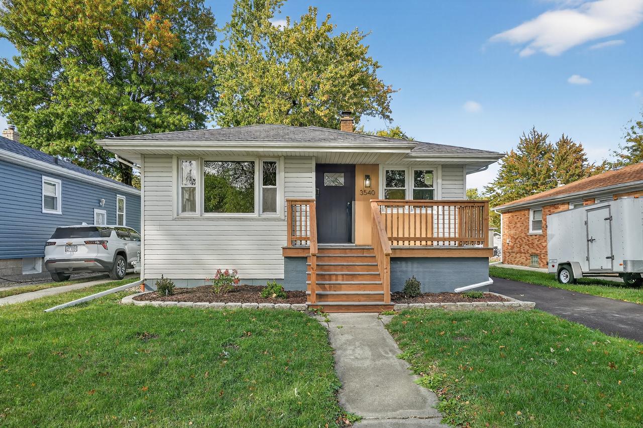 3540 Madison St., Lansing, IL 60438