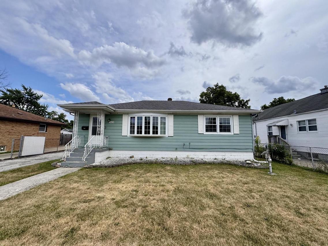 3423 Adams St., Lansing, IL 60438