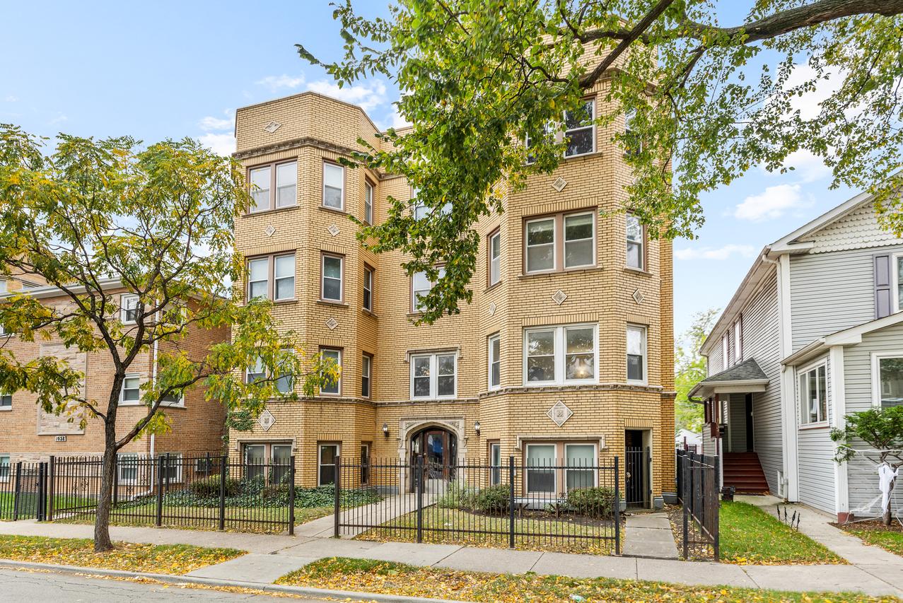 1032 N Austin Blvd. #1N, Oak Park, IL 60302