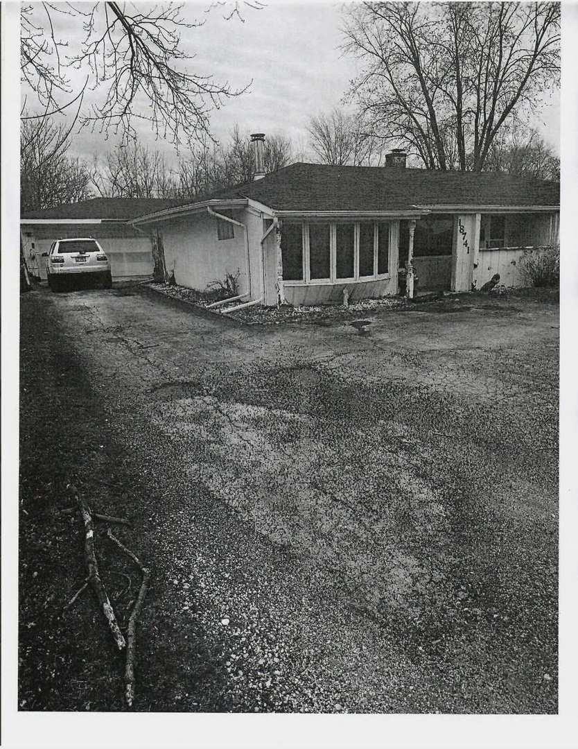 18741 Cicero Ave., Country Club Hills, IL 60478