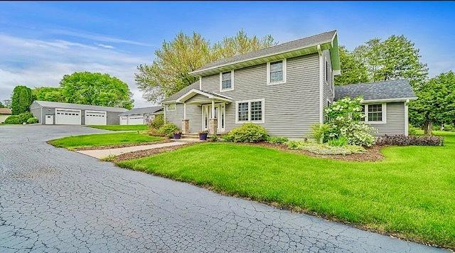 2912 Woodlawn Rd., Sterling, IL 61081