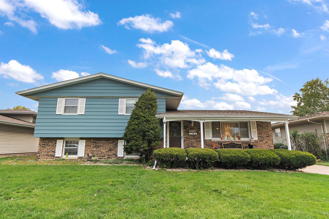 2924 192nd Pl., Lansing, IL 60438