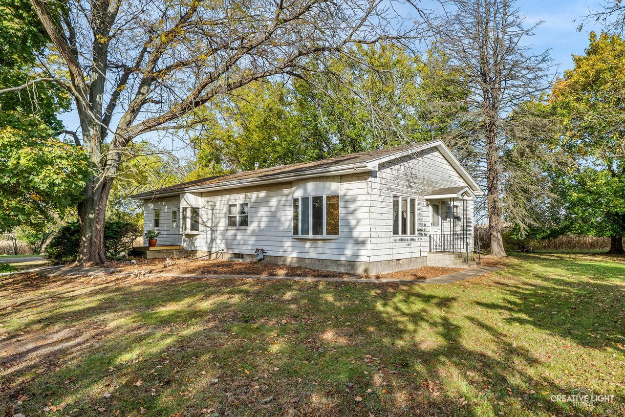 46W028 Granart Rd., Big Rock, IL 60511