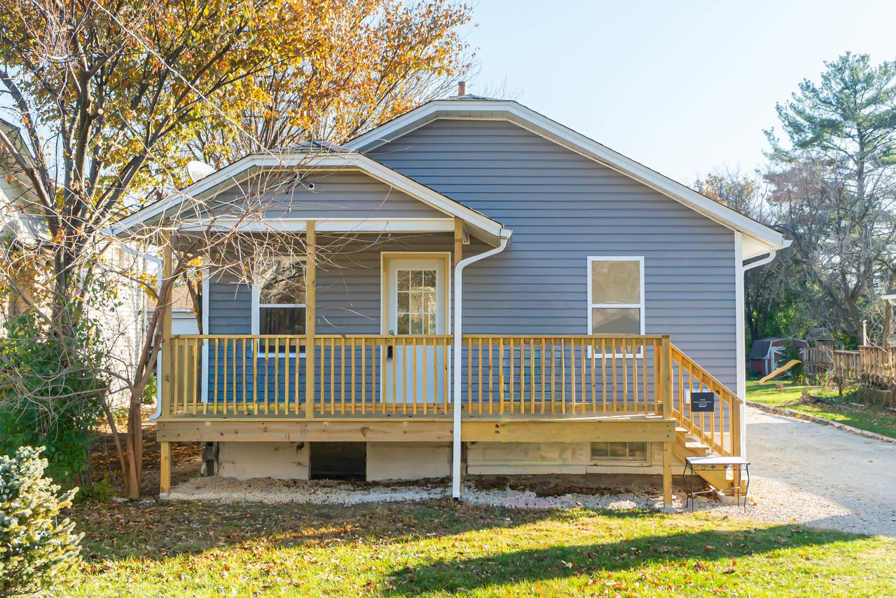 4411 Fairview Ave., Downers Grove, IL 60515