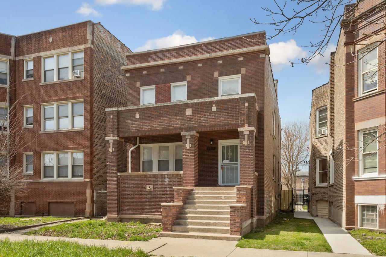 [Address Hidden by Seller], Chicago, IL 60637