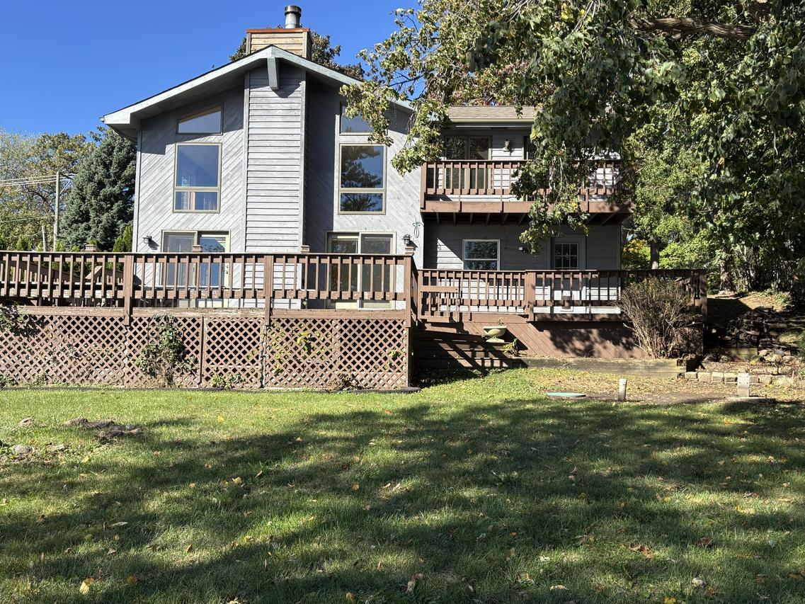 36951 N Nathan Hale Dr., Lake Villa, IL 60046