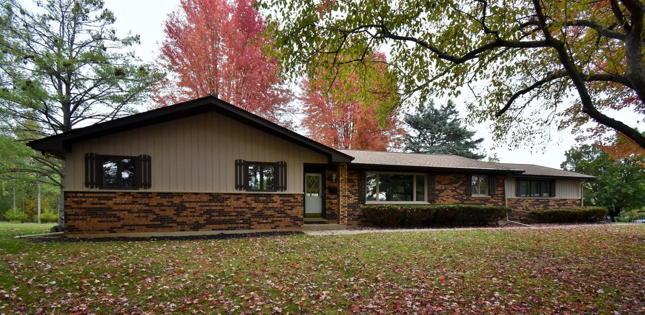 8108 Howe Rd., Wonder Lake, IL 60097