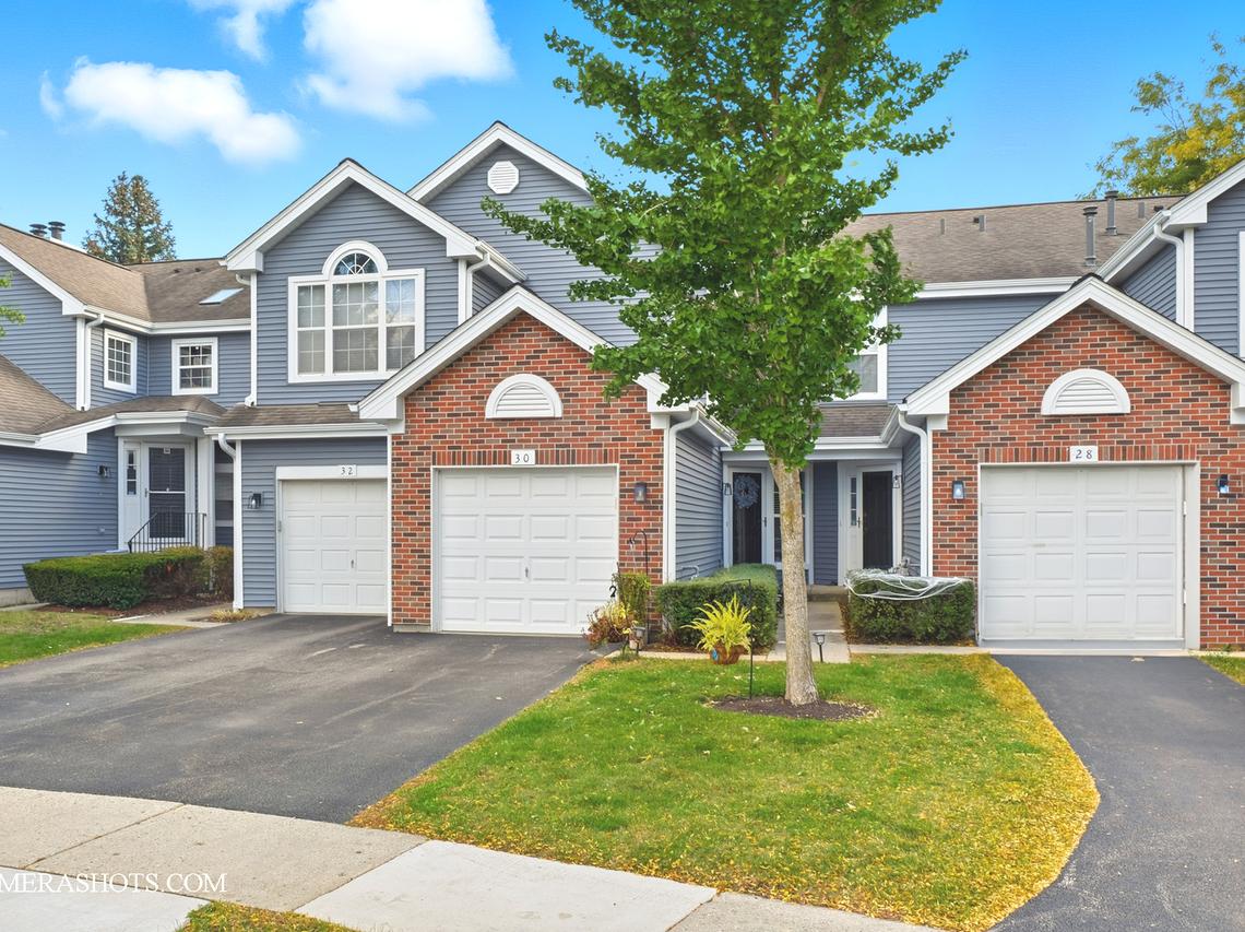 30 Arbordale Ct., Algonquin, IL 60102