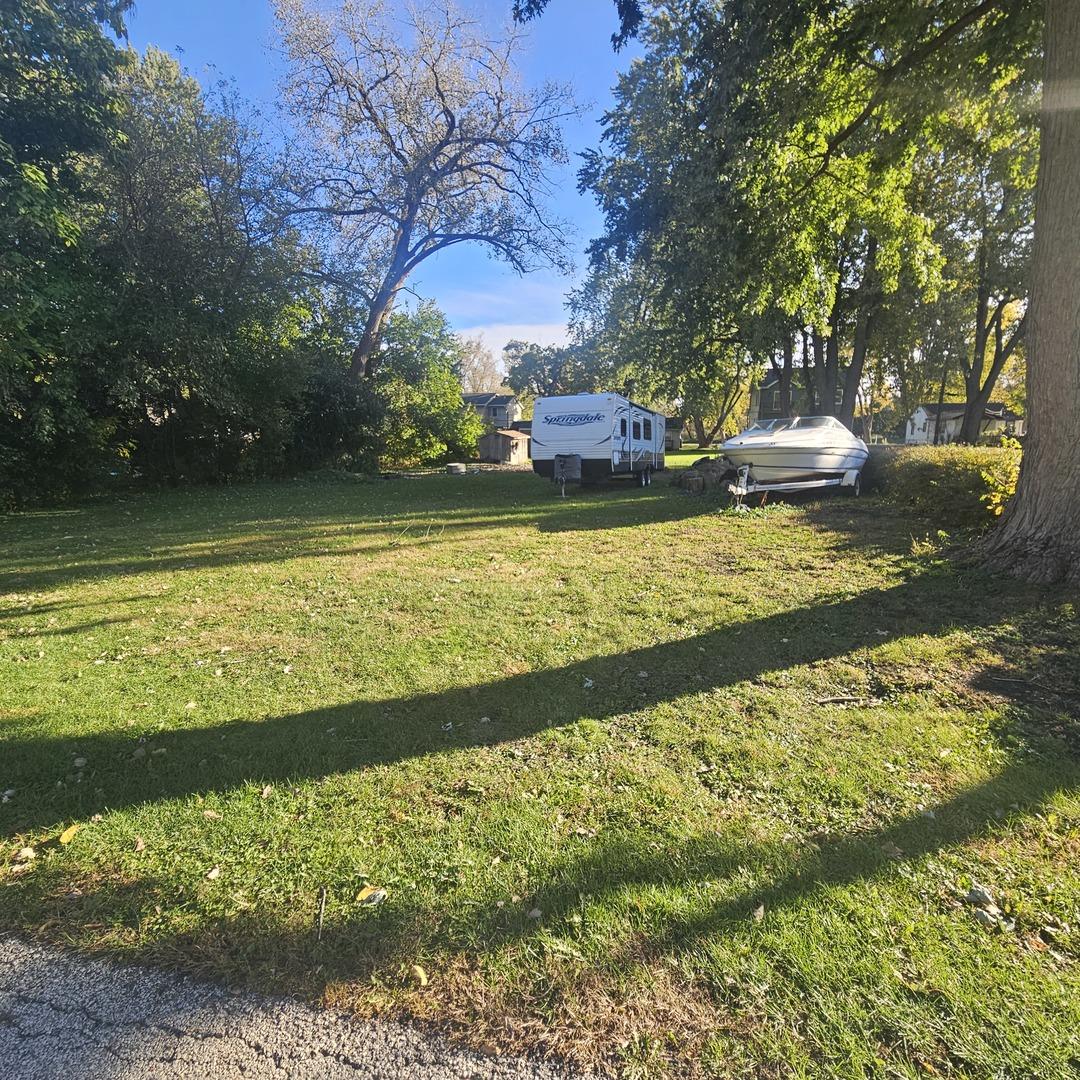 Lot 9 -10 Louise St., Crystal Lake, IL 60014