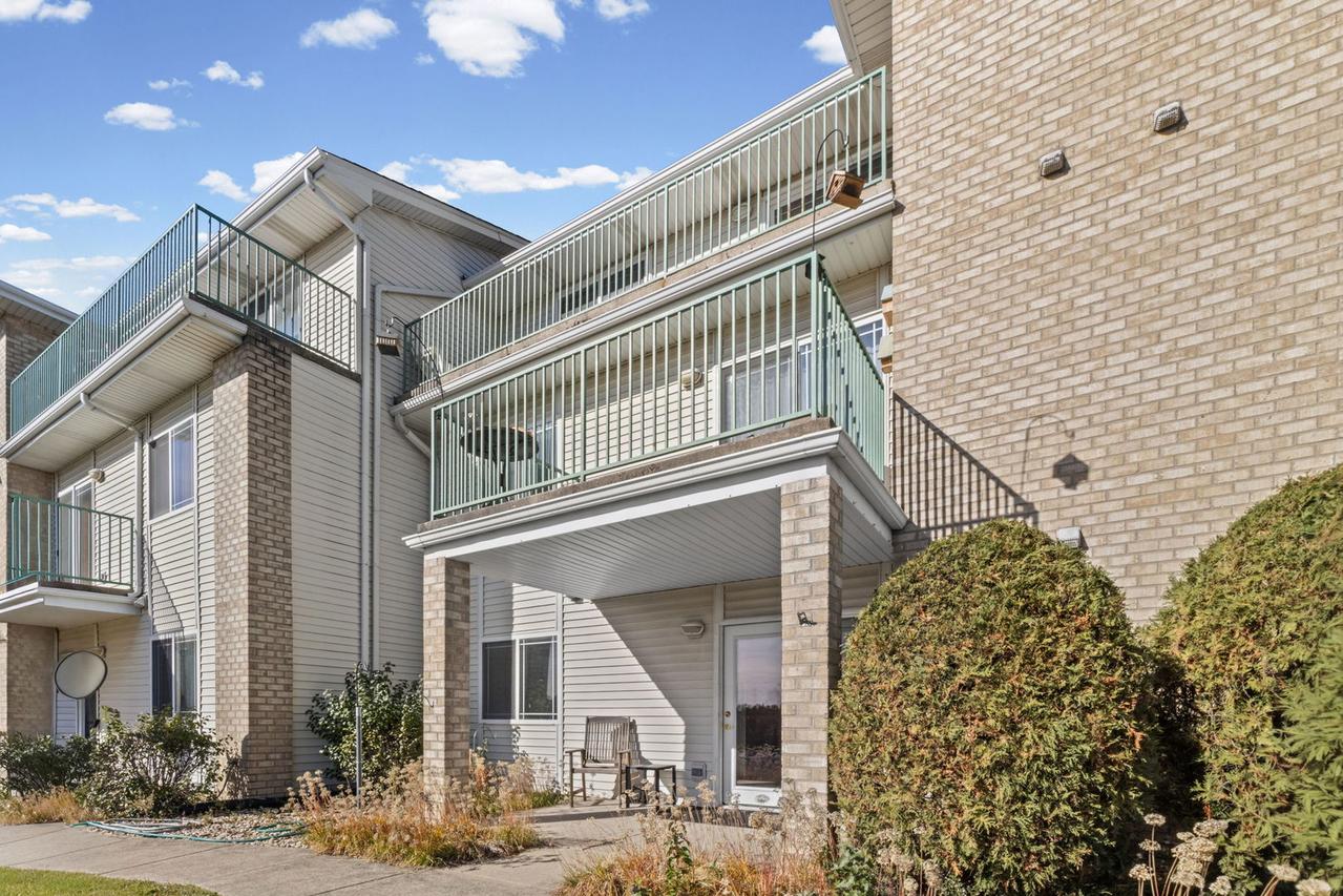 2034 Manico Ct. #101, Crest Hill, IL 60403