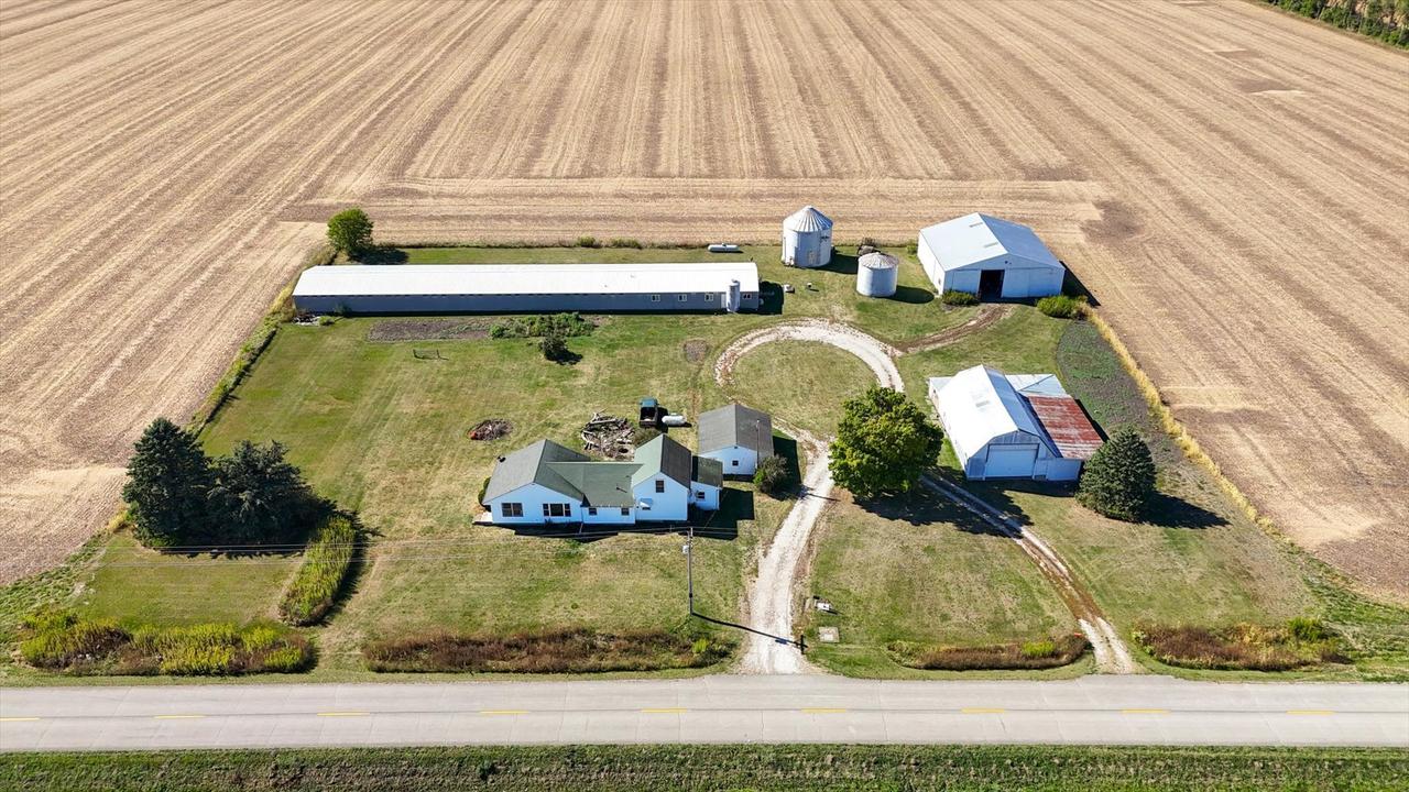 139 N 1500e Rd., Paxton, IL 60957