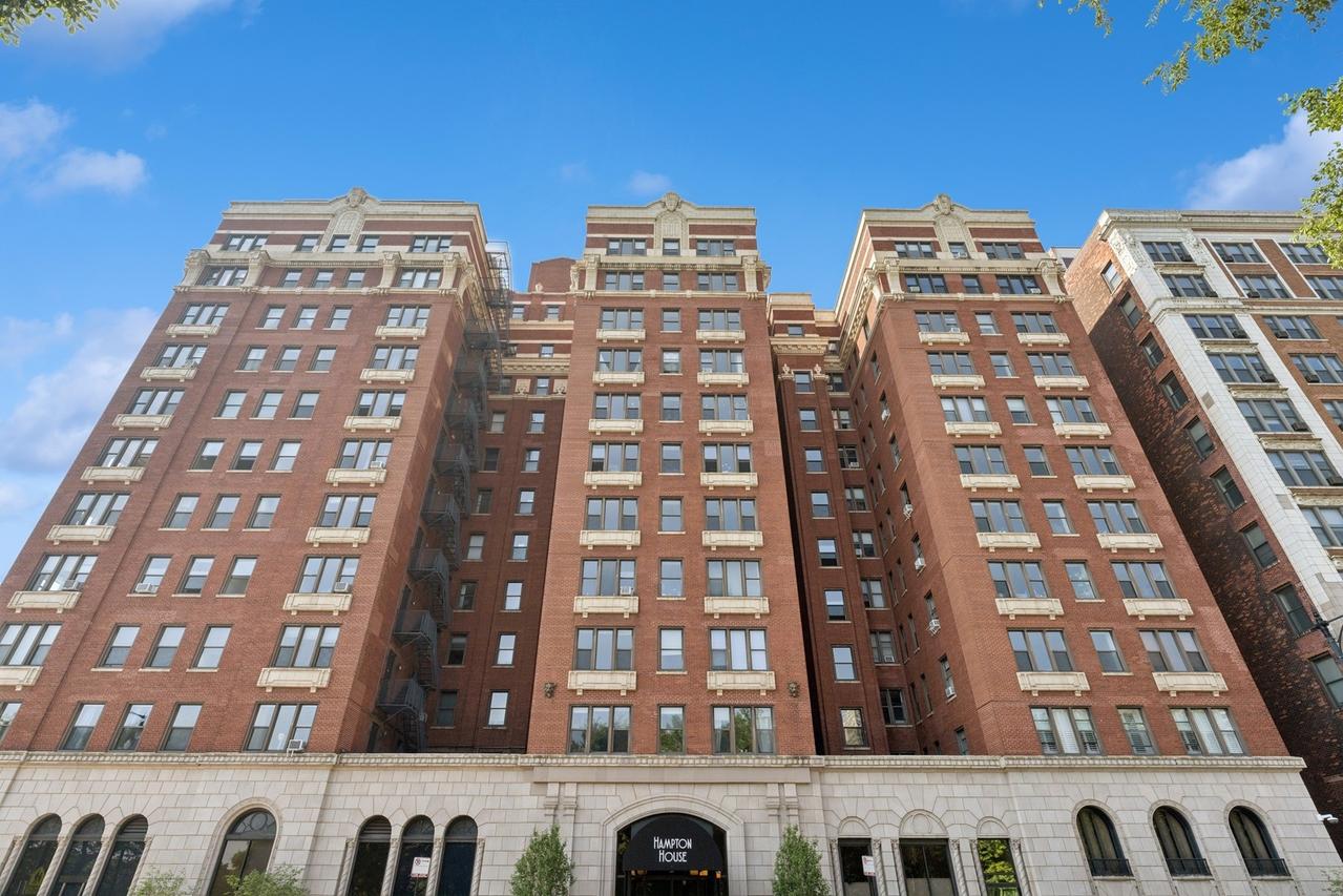 5300 S Shore Dr. #59, Chicago, IL 60615
