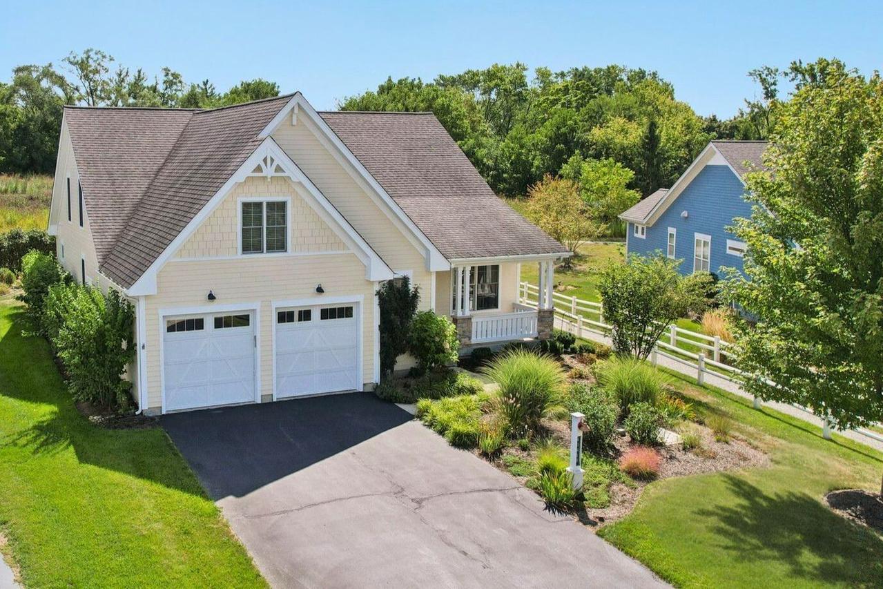 40418 N South Newport Dr., Antioch, IL 60002