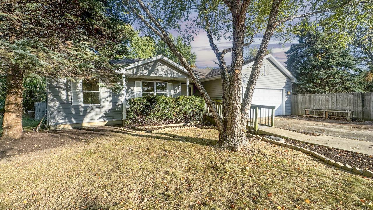 36955 N Garrick Ave., Waukegan, IL 60087