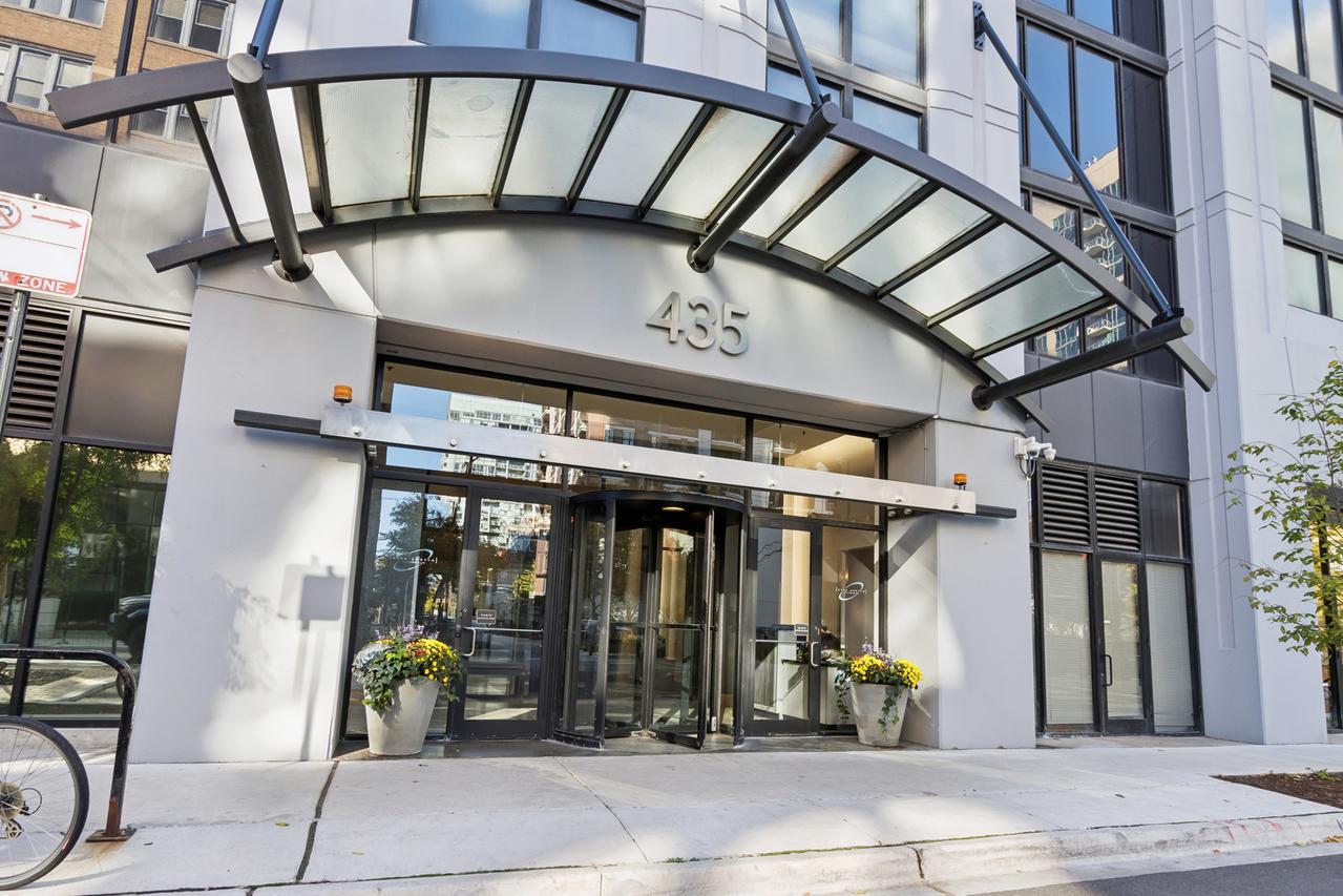 435 W Erie St. #1408, Chicago, IL 60654