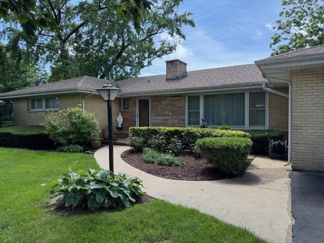 1014 N Elmhurst Rd., Prospect Heights, IL 60070