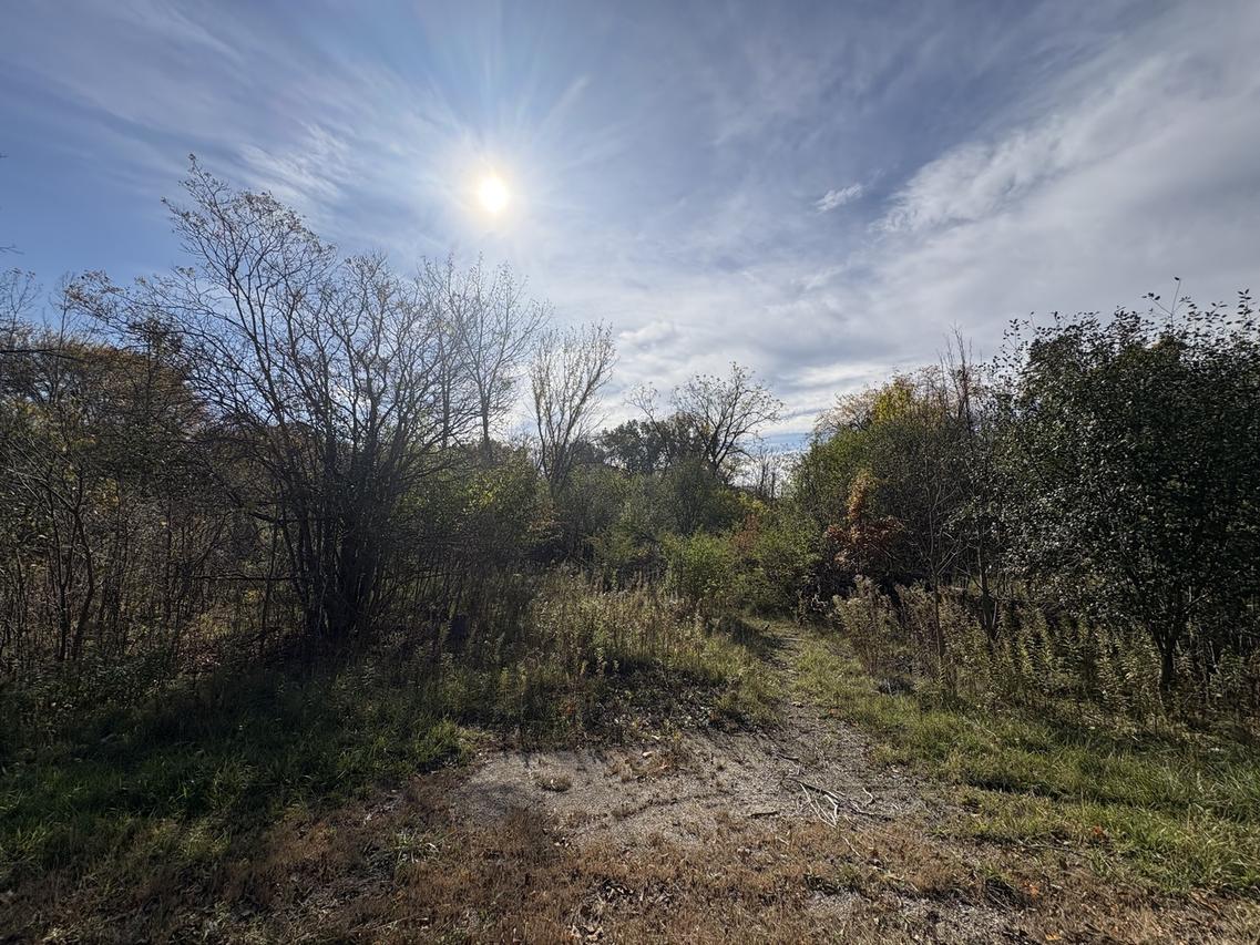 1854 Checker Rd., Long Grove, IL 60047