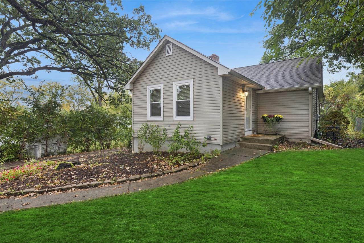 [Address Hidden by Seller], Lisle, IL 60532