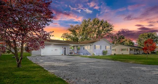 407 S Washington St., Sidney, IL 61877