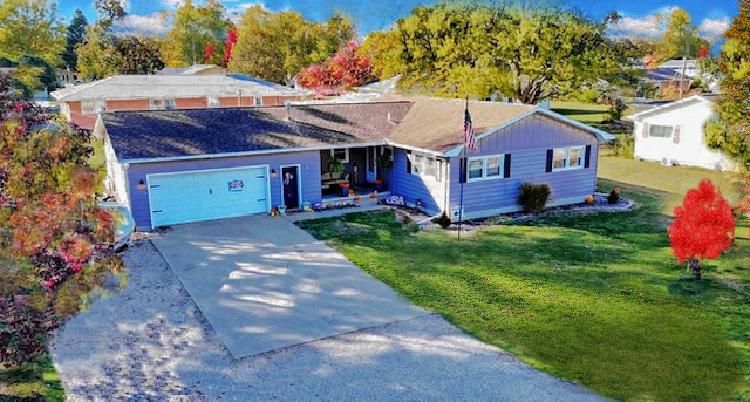 407 S Washington St., Sidney, IL 61877