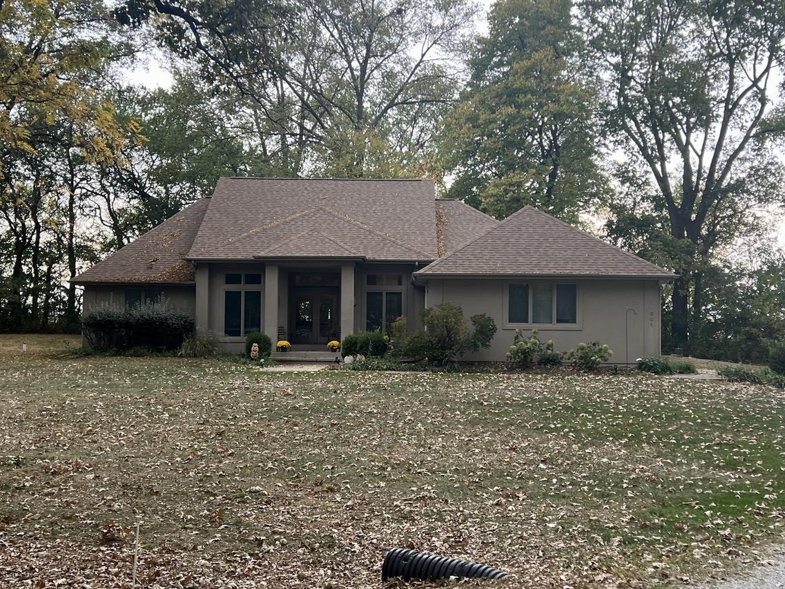 13861 E 3785 North Rd., Hoopeston, IL 60942