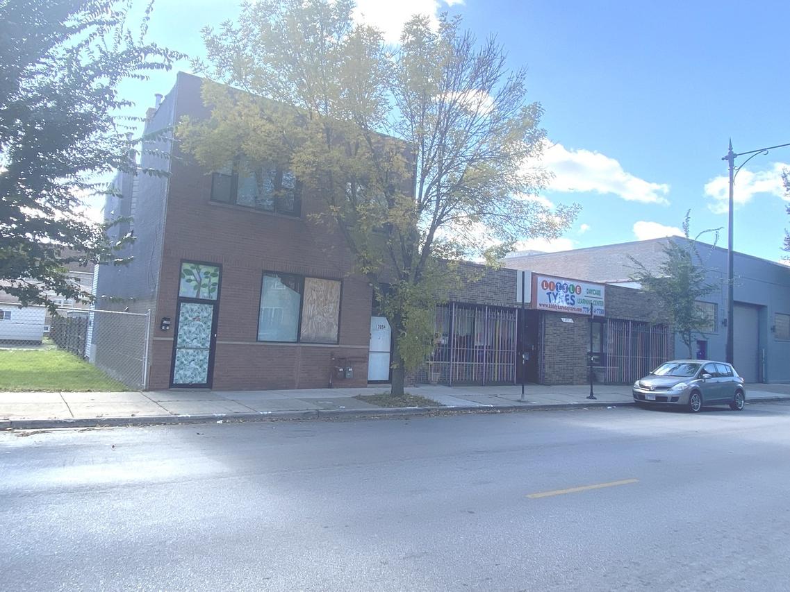 1705 W 35th St., Chicago, IL 60609