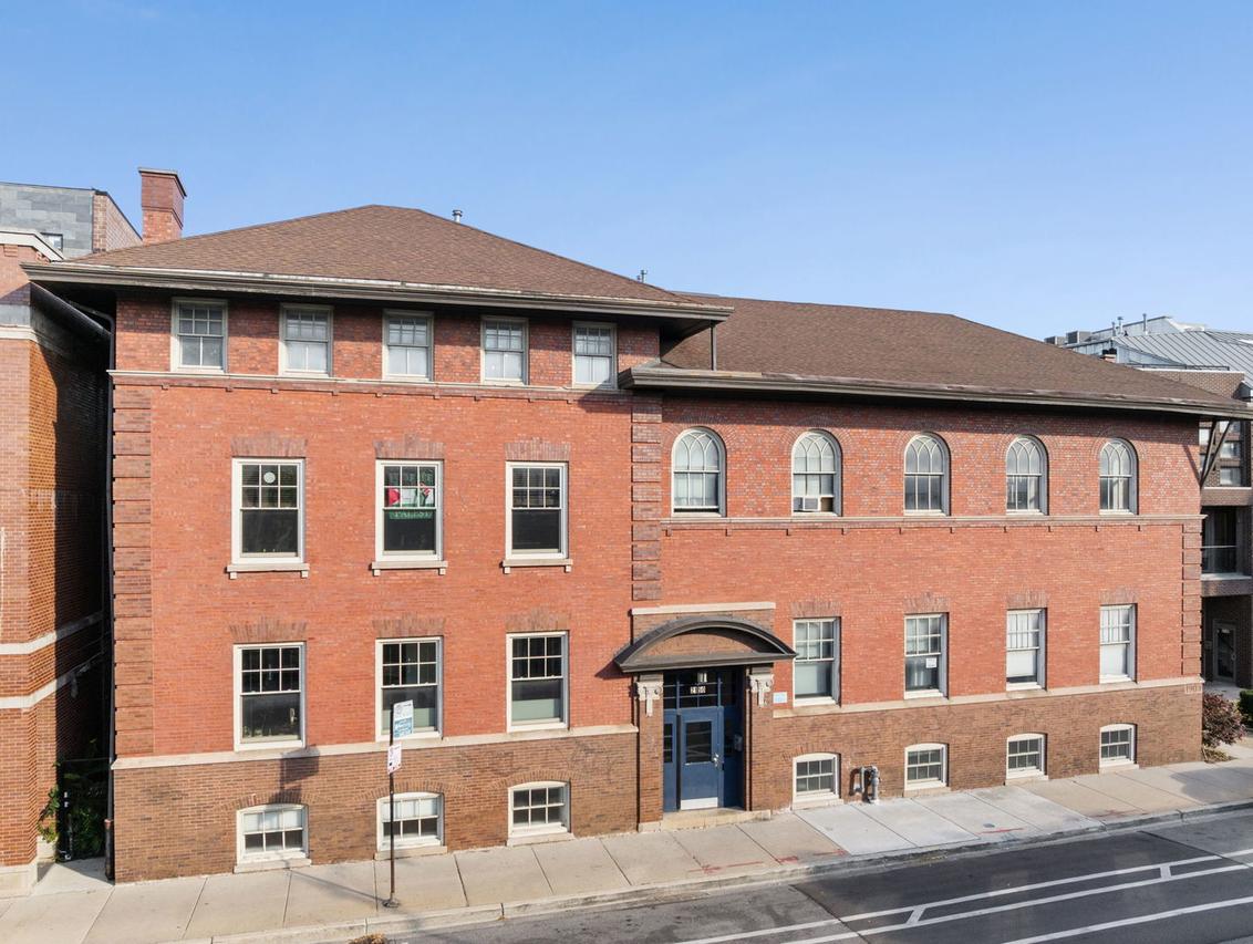 2150 W North Ave. #2, Chicago, IL 60647
