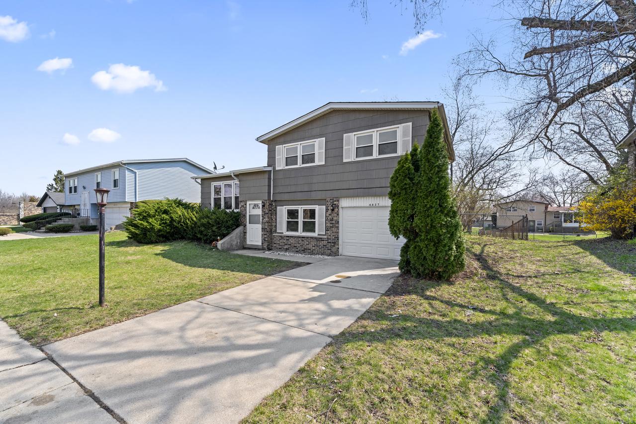 4827 Imperial Dr., Richton Park, IL 60471