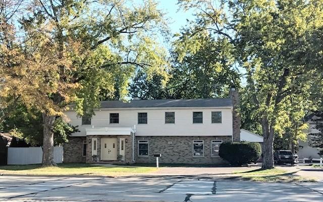 1323 S Roselle Rd., Schaumburg, IL 60193