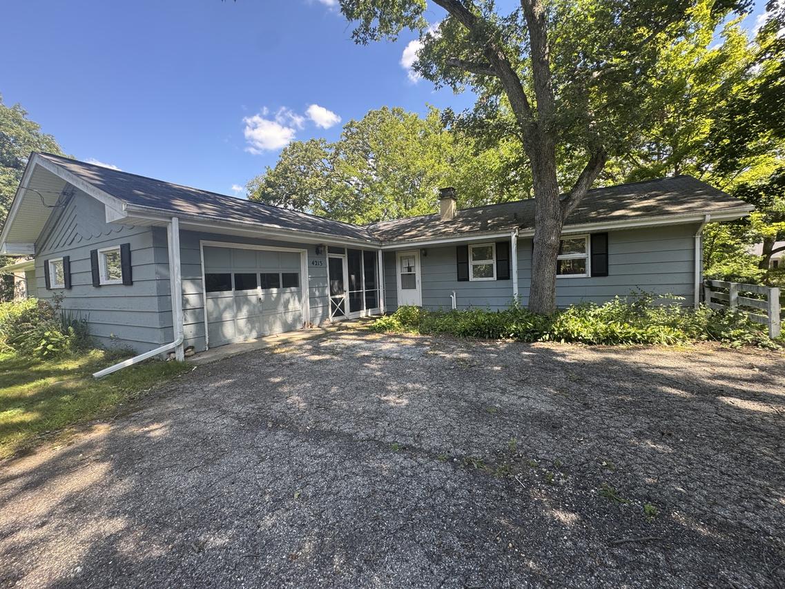 4213 Ravine Dr., Crystal Lake, IL 60012