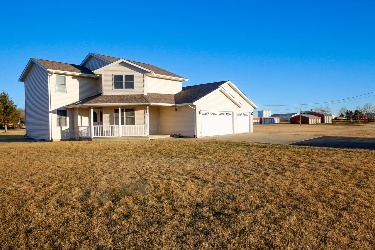 710 Otter Creek Dr., Milledgeville, IL 61051