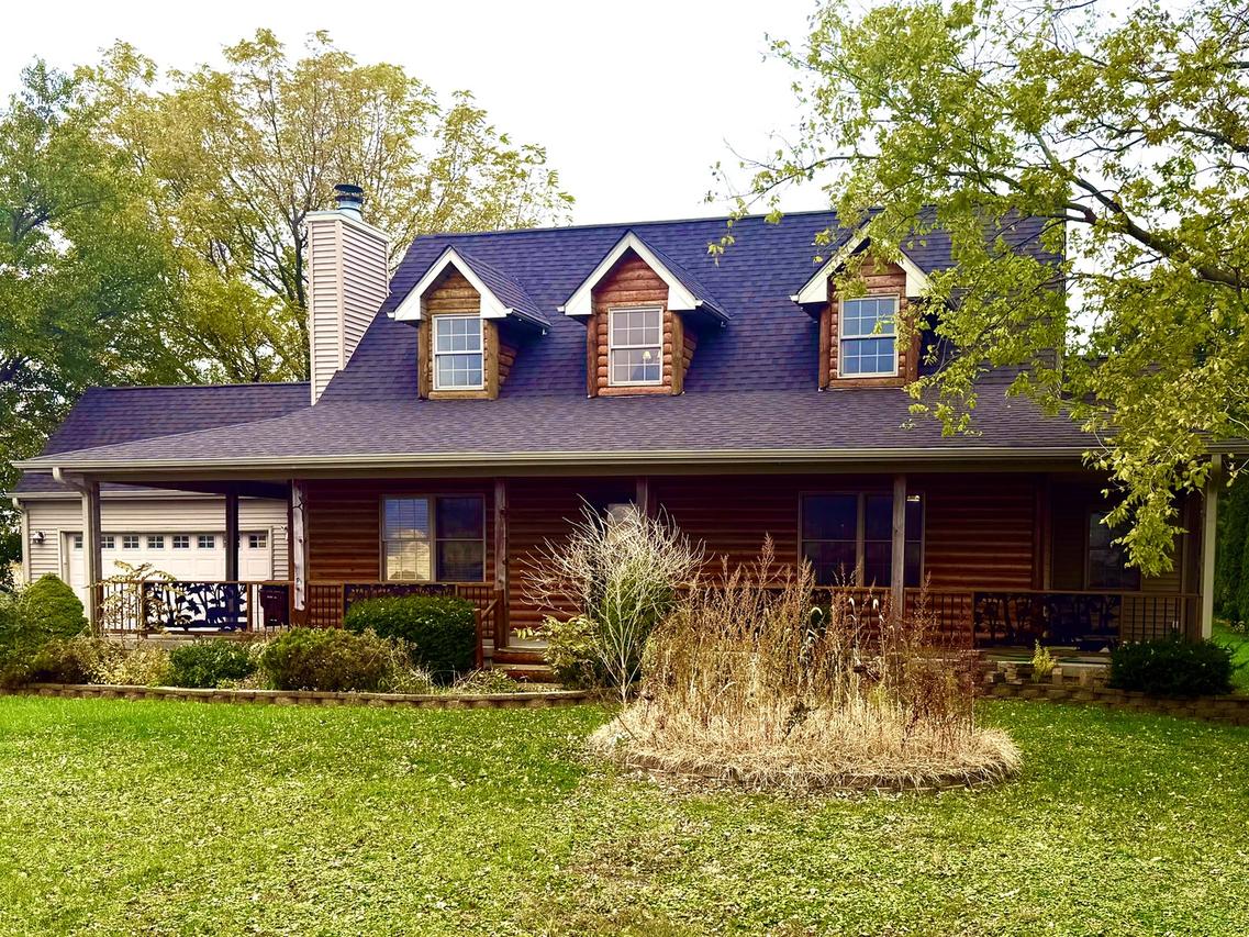 14944 S Steward Rd., Rochelle, IL 61068