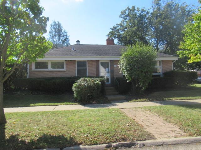 245 Nora Ave., Glenview, IL 60025