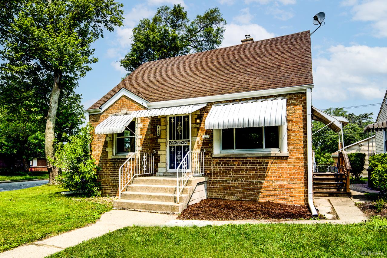 446 Warren St., Calumet City, IL 60409
