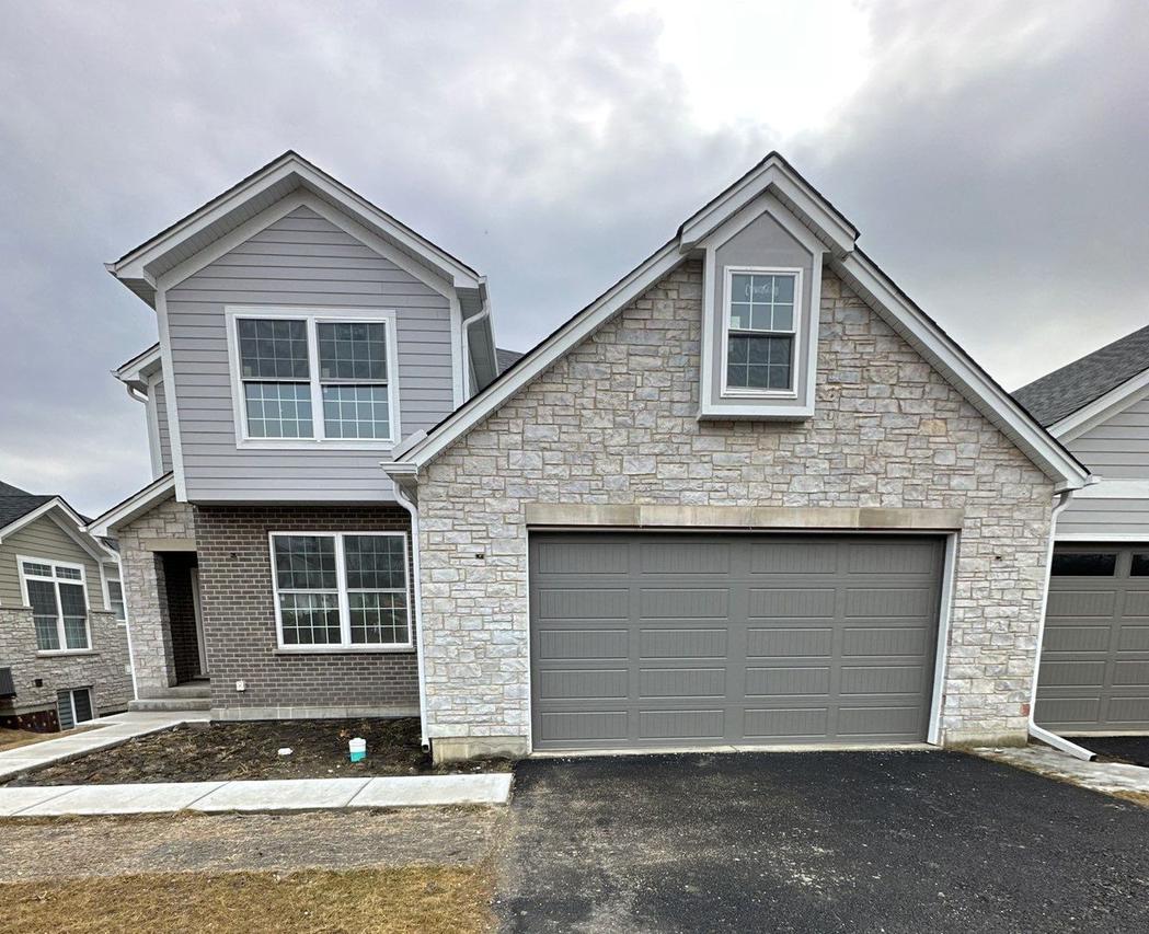 1221 Honey Lake Rd., Lake Zurich, IL 60047