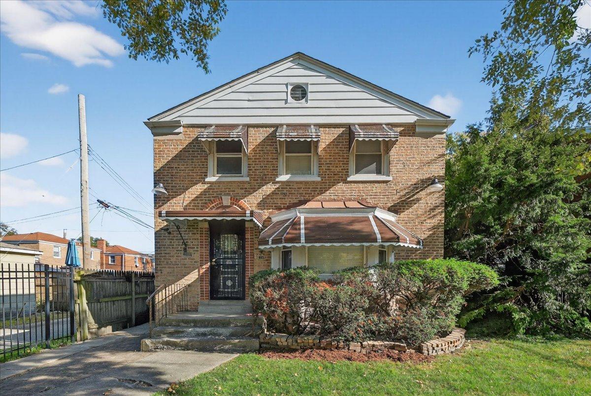 9915 S Yates Ave., Chicago, IL 60617