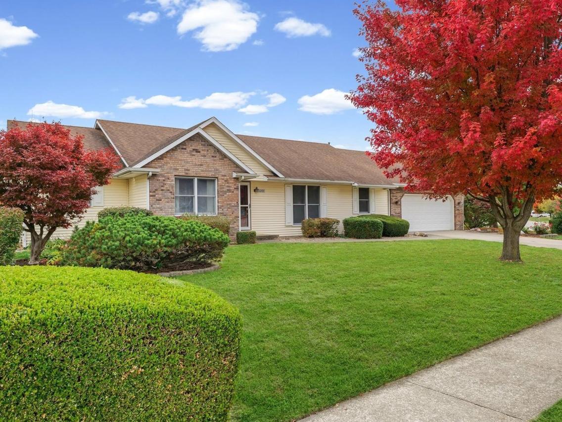 1201 E Center St., Monticello, IL 61856