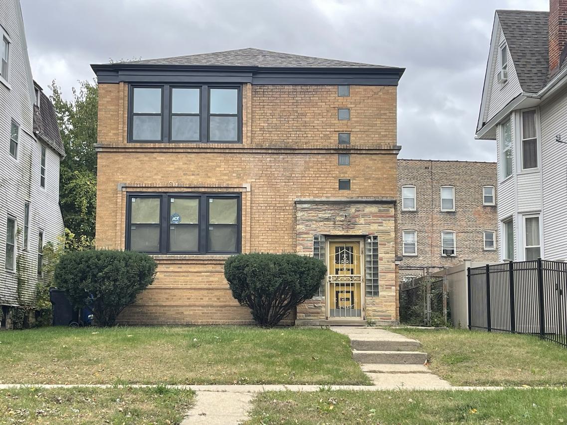 7212 S Euclid Ave., Chicago, IL 60649