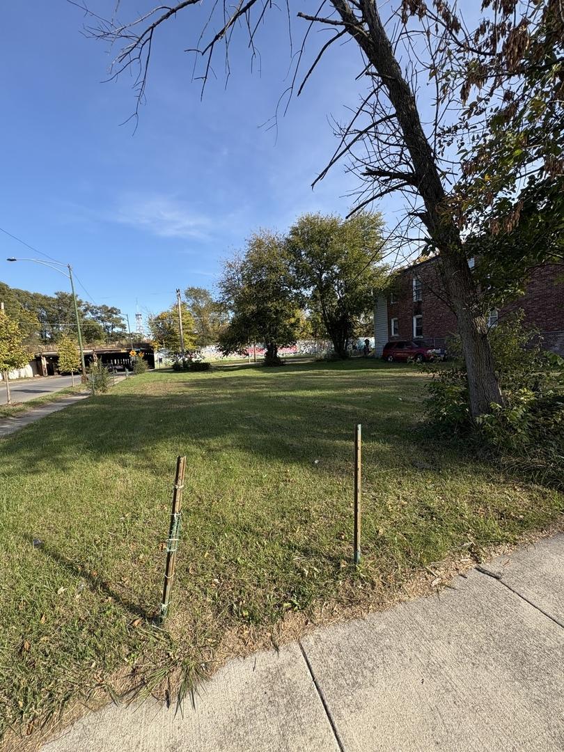 1050 W 57th St., Chicago, IL 60621