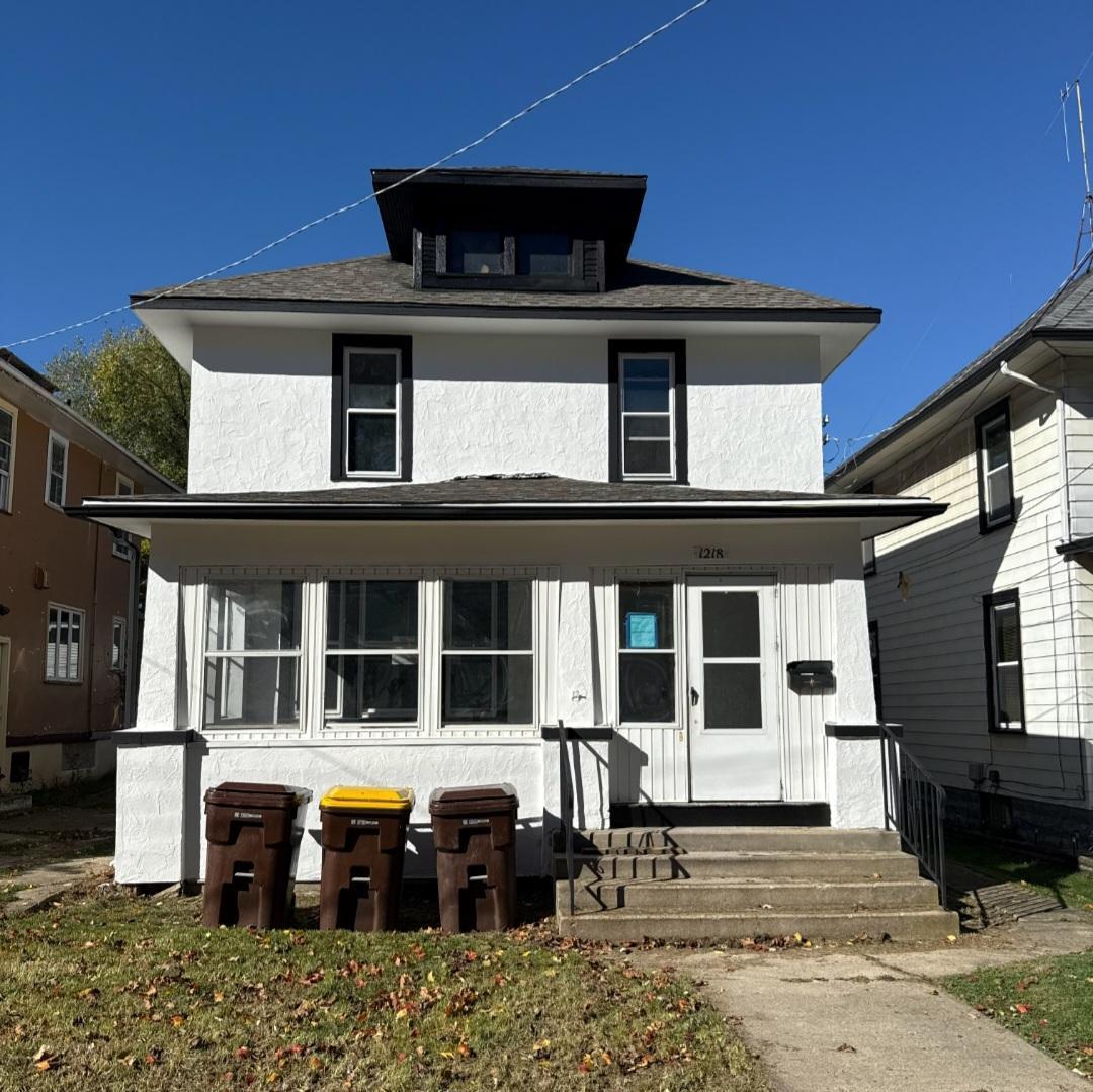 1218 S State Ave., Freeport, IL 61032