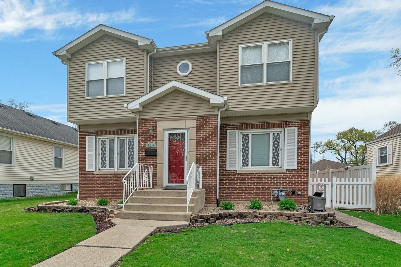9418 Tulley Ave., Oak Lawn, IL 60453