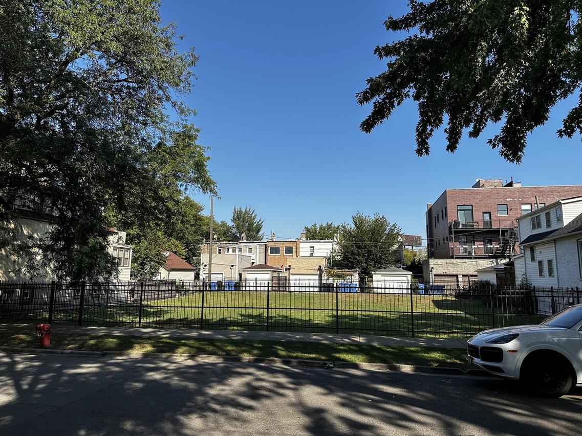 [Address Hidden by Seller], Chicago, IL 60647