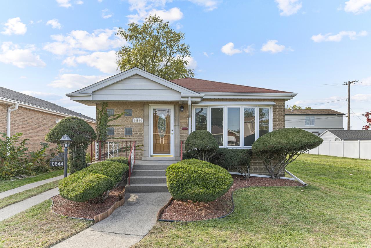 10844 S Morgan St., Chicago, IL 60643
