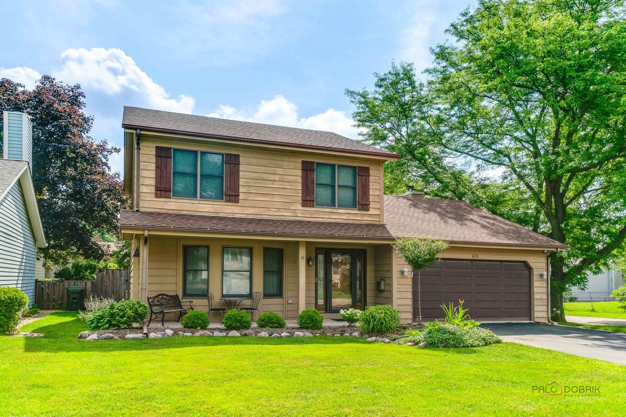 619 N California Ave., Mundelein, IL 60060