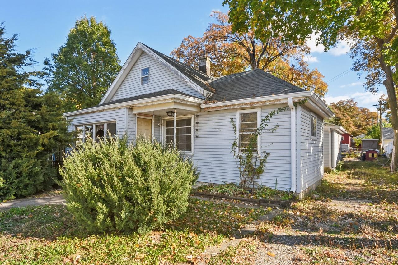 408 N Hebbard St., Joliet, IL 60432